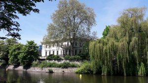 Villa von der Heydt am Landwehrkanal - Foto: Michael Klinnert